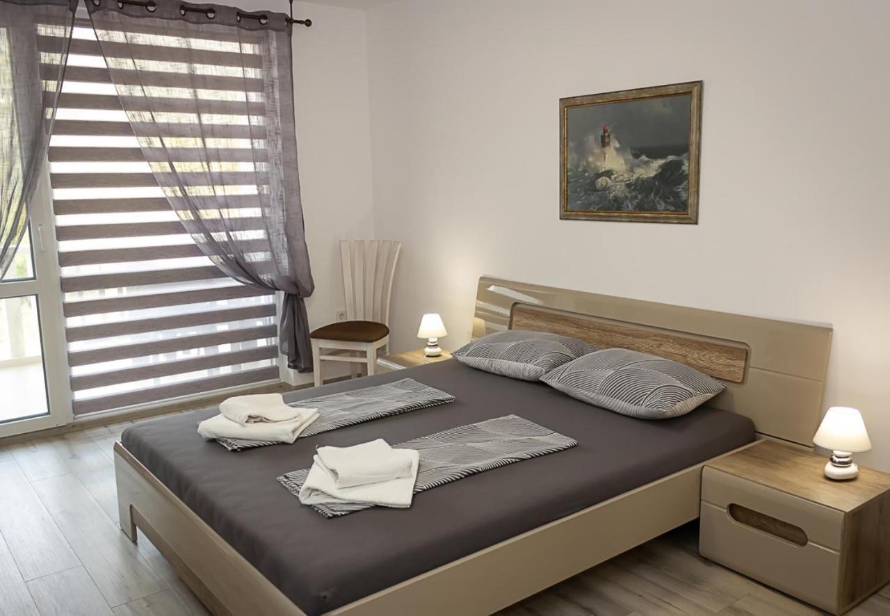 קברנה Apartment Lilia מראה חיצוני תמונה