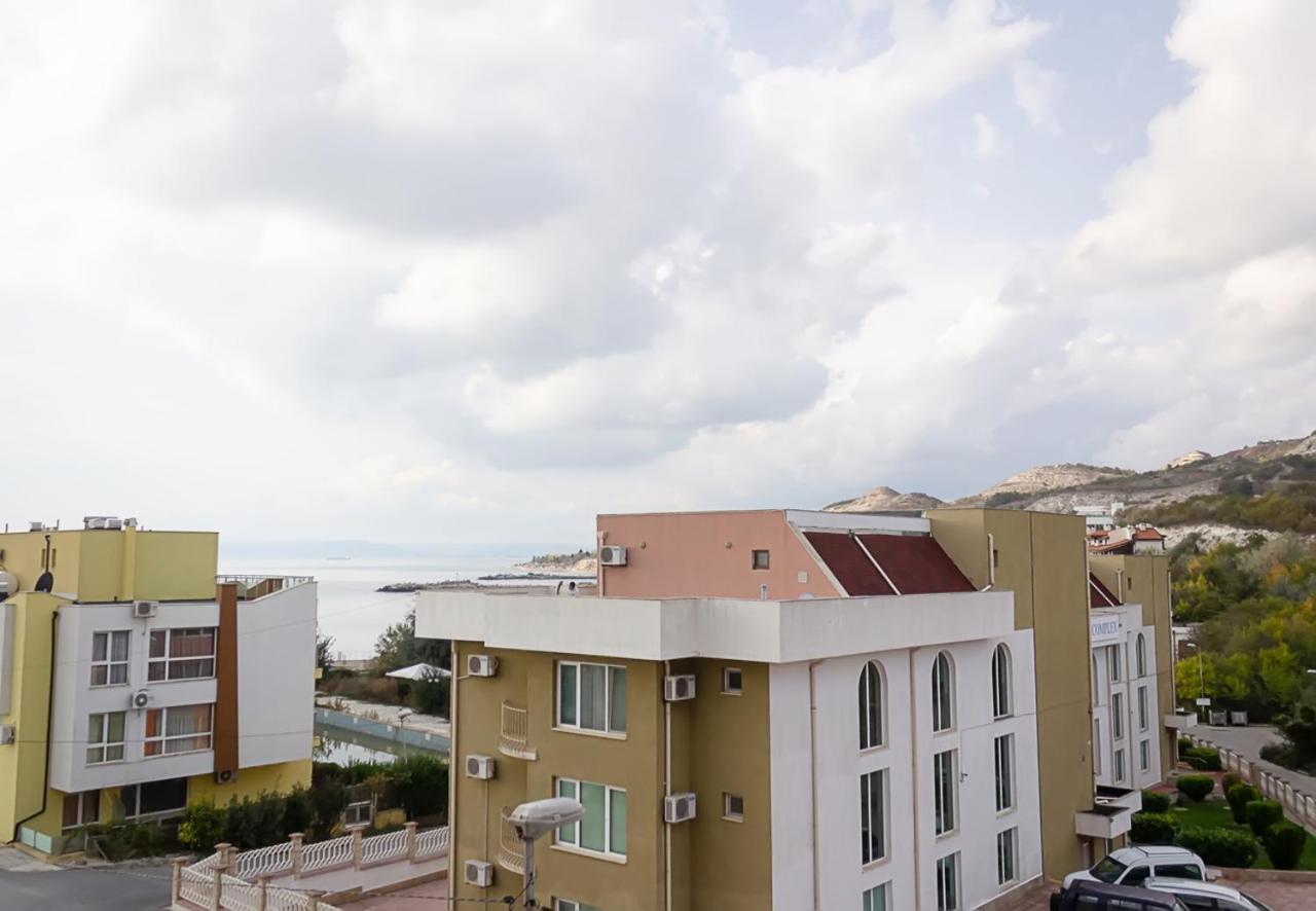 קברנה Apartment Lilia מראה חיצוני תמונה